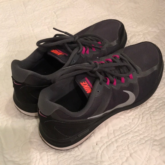 nike dual fusion run 3